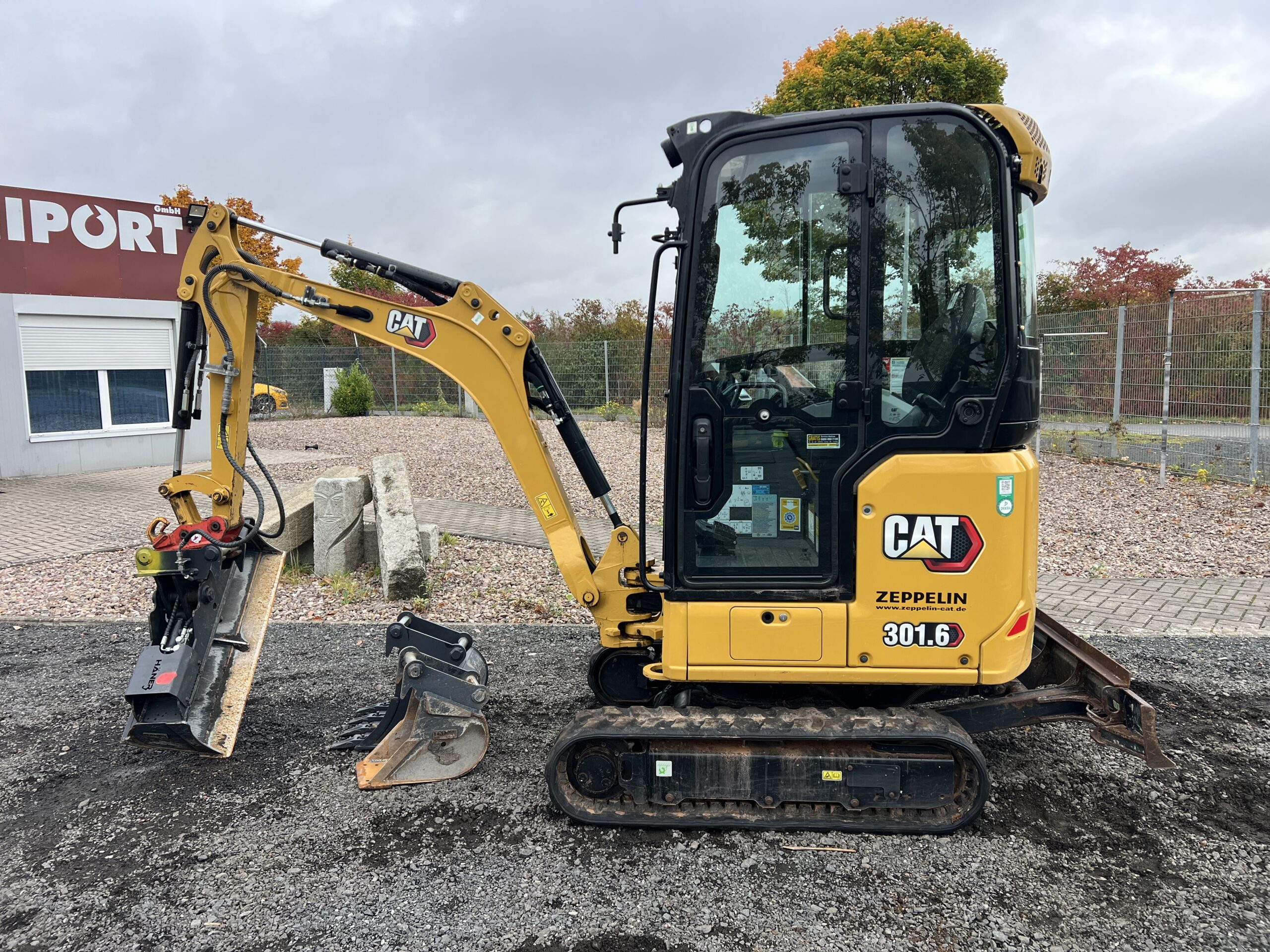 02_CAT_301.6_Minibagger_gebraucht