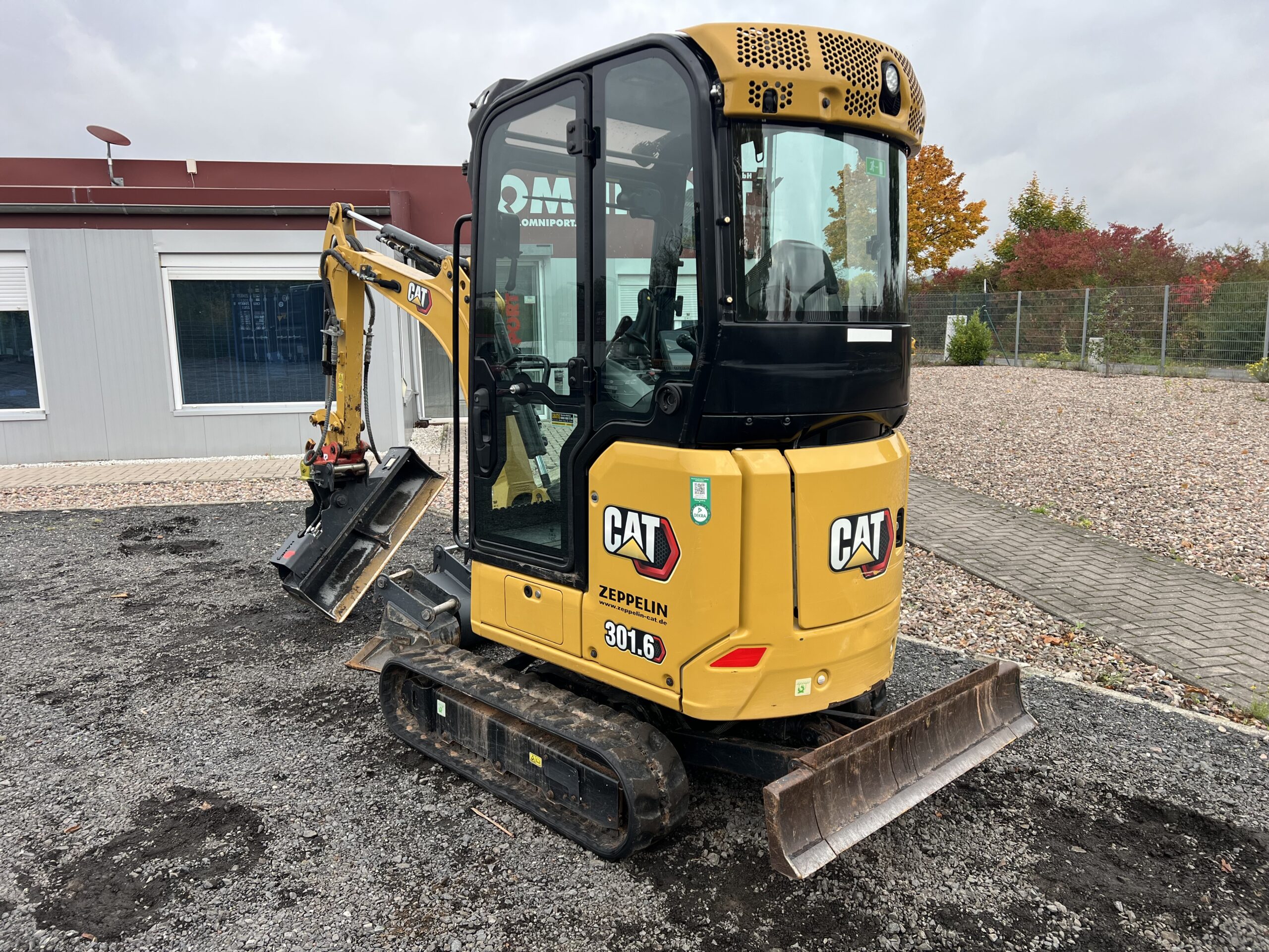 03_CAT_301.6_Minibagger_gebraucht