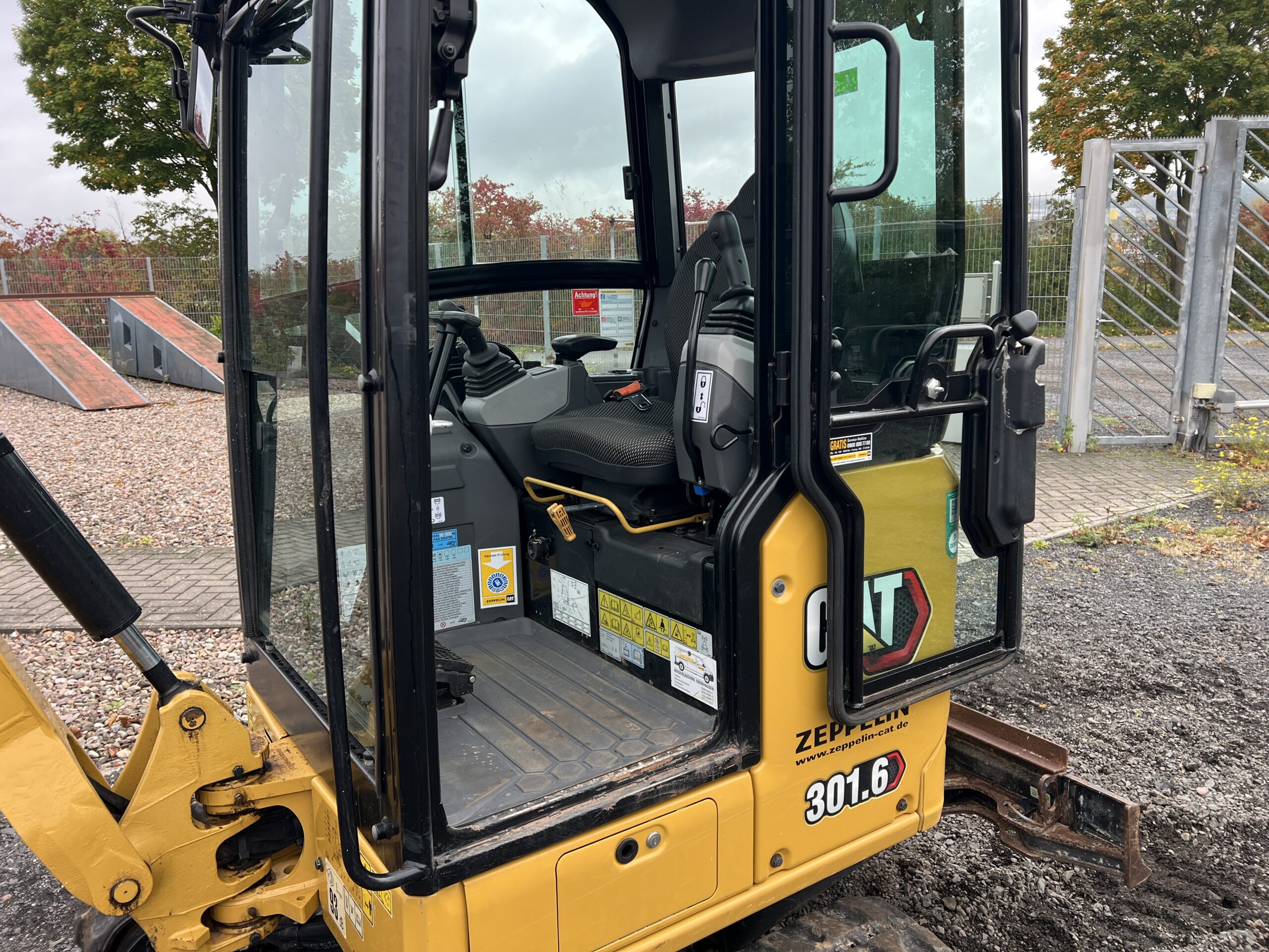 07_CAT_301.6_Minibagger_gebraucht