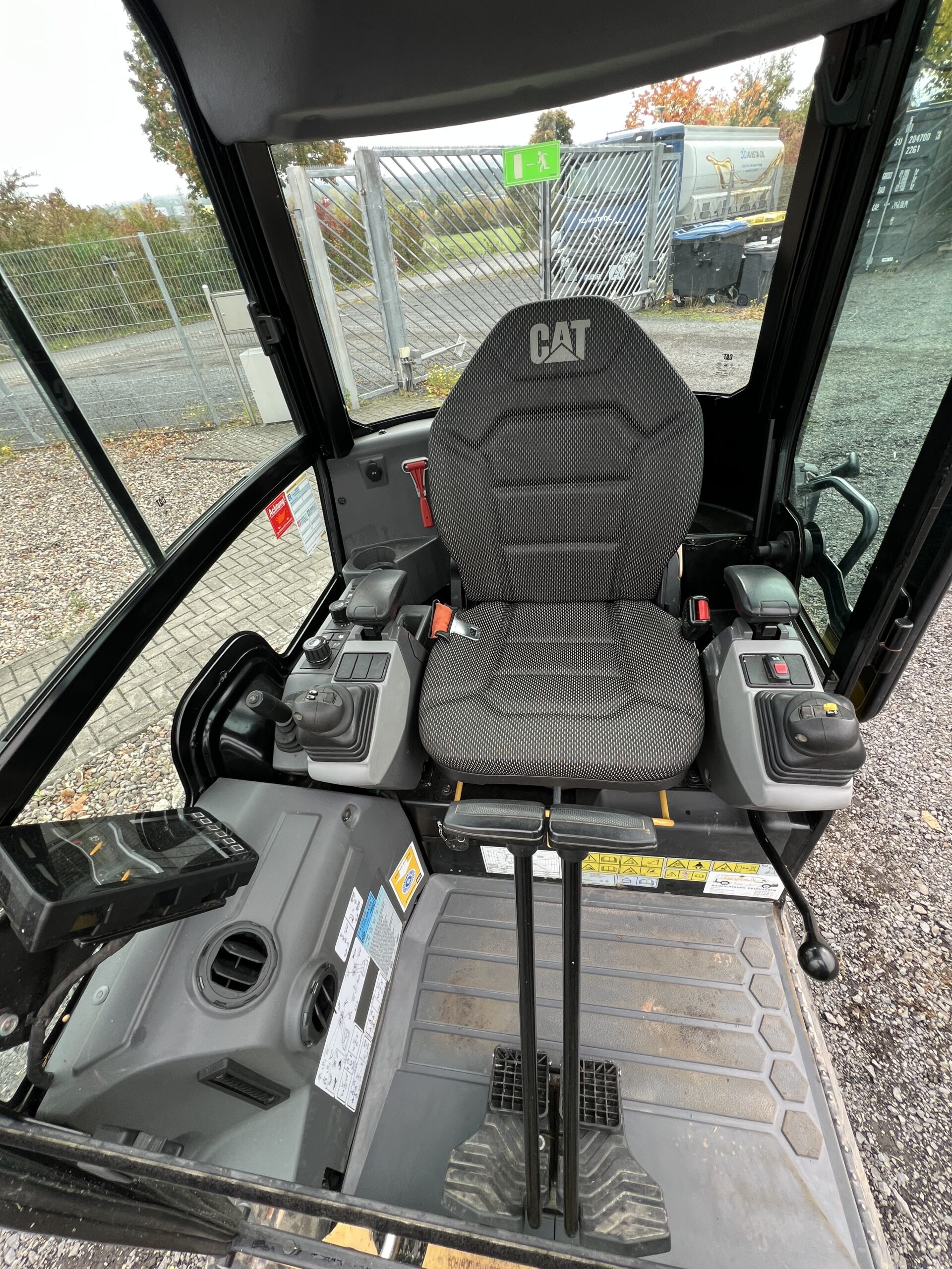 08_CAT_301.6_Minibagger_gebraucht