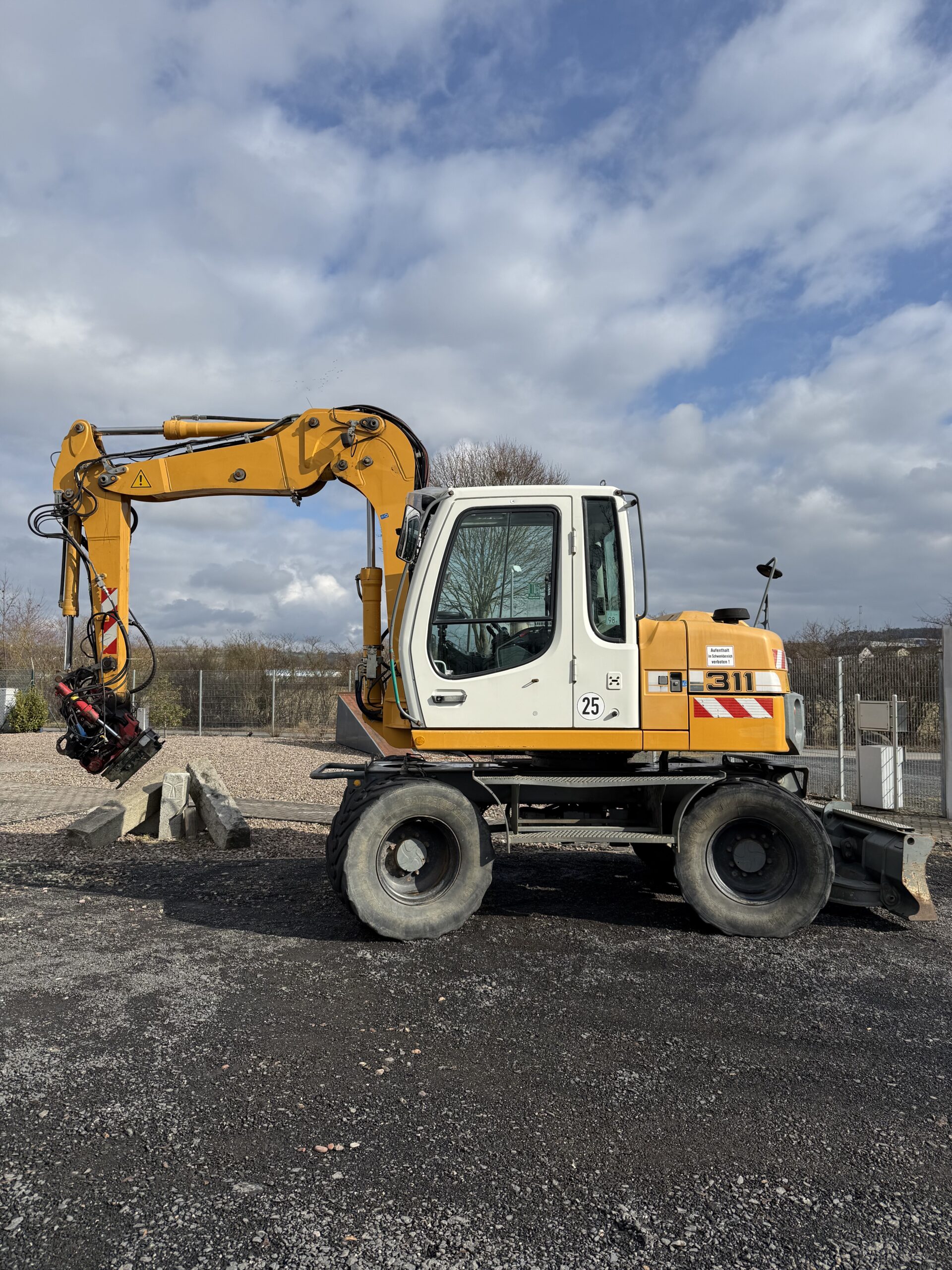 Liebherr_A311_Litronic_Mobilbagger_gebraucht_1617