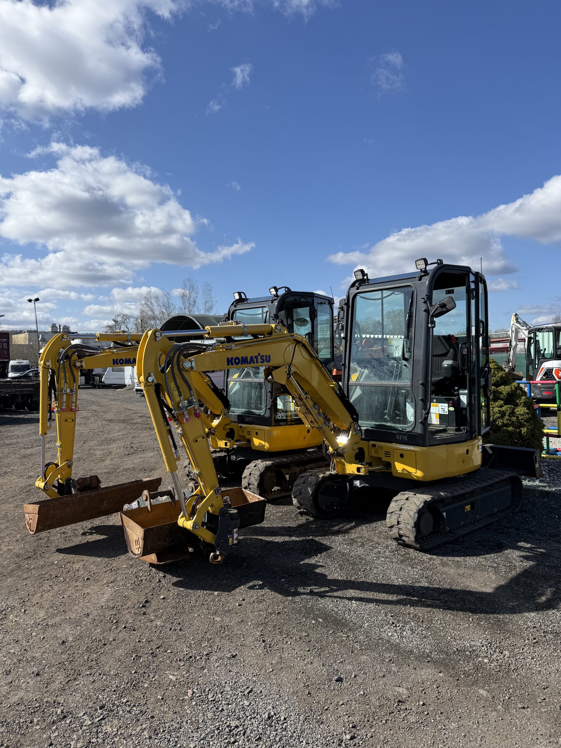 Komatsu_PC26MR-5_2023_gebrauchter_minibagger_2673