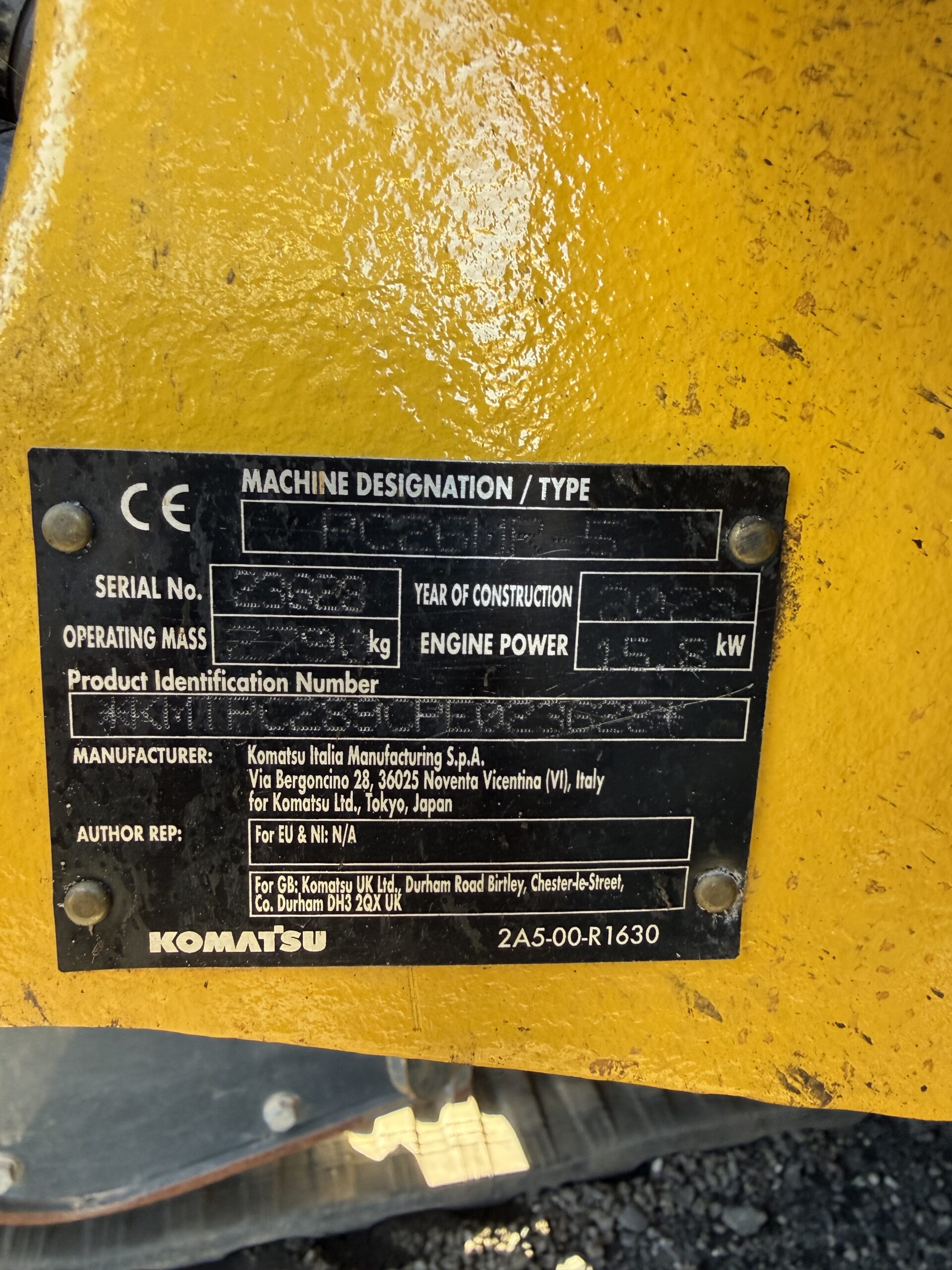 Komatsu_PC26MR-5_2023_gebrauchter_minibagger_2690