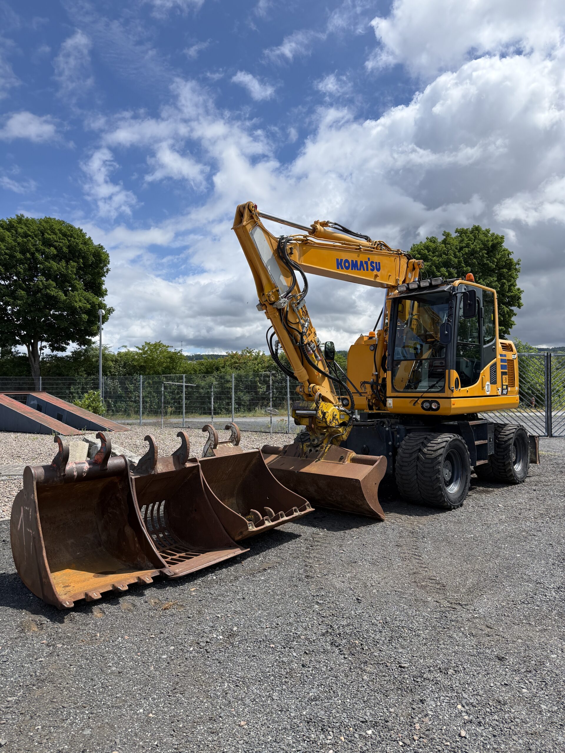 komatsu_pw148-10_2015_gebrauchter_mobilbagger_6012