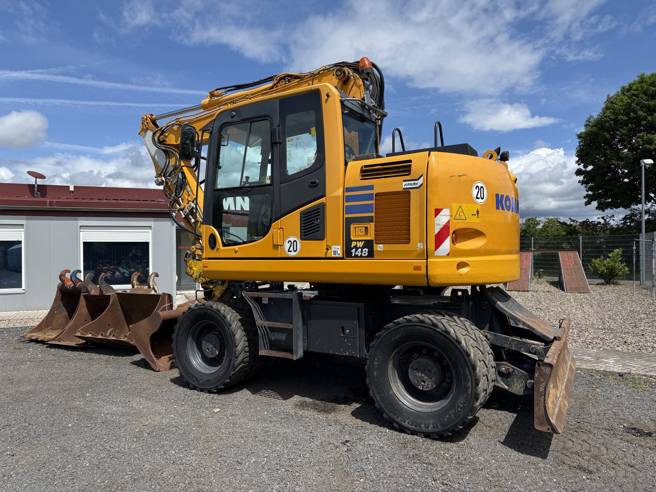 komatsu_pw148-10_2015_gebrauchter_mobilbagger_6017