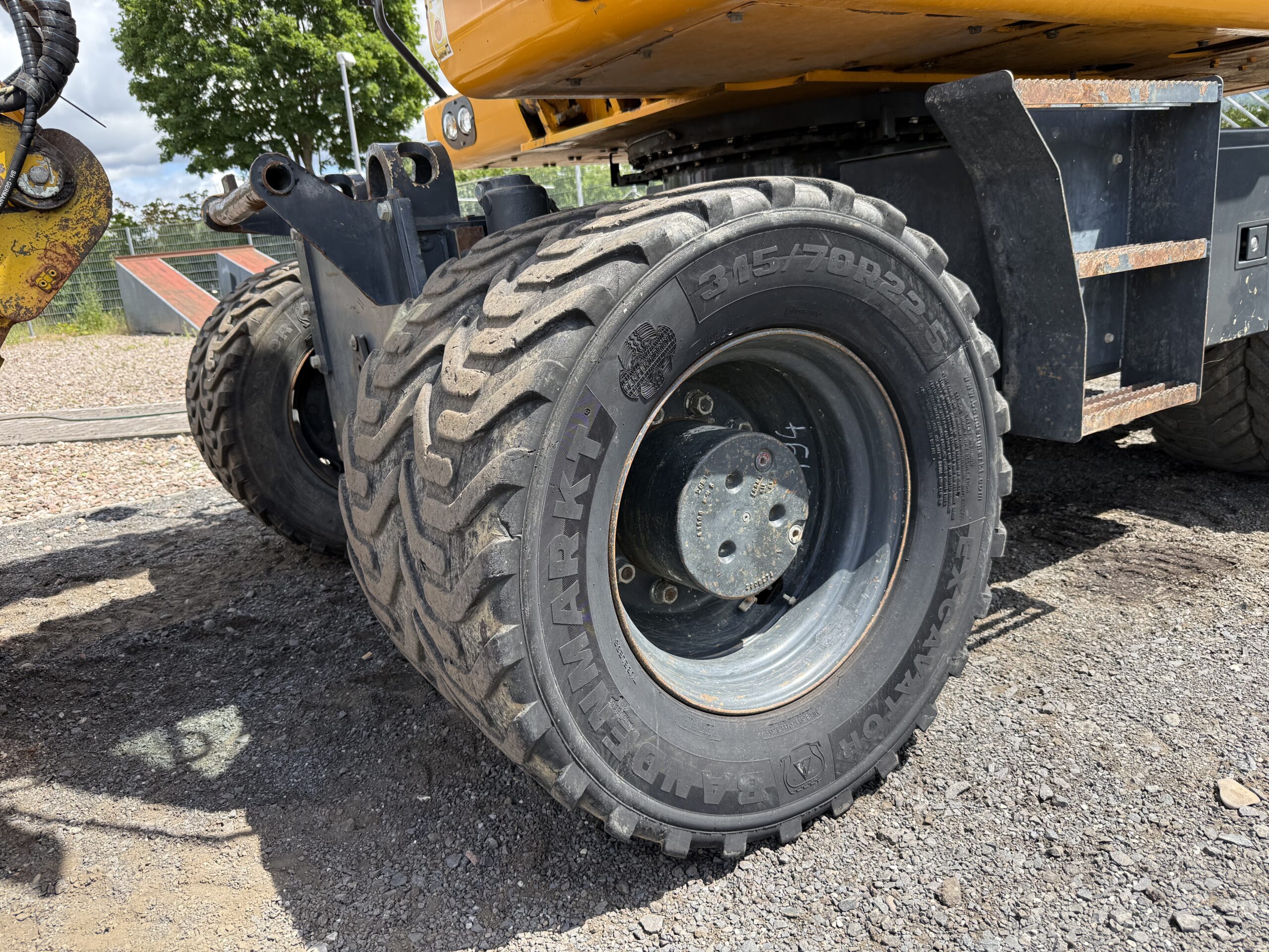 komatsu_pw148-10_2015_gebrauchter_mobilbagger_6045