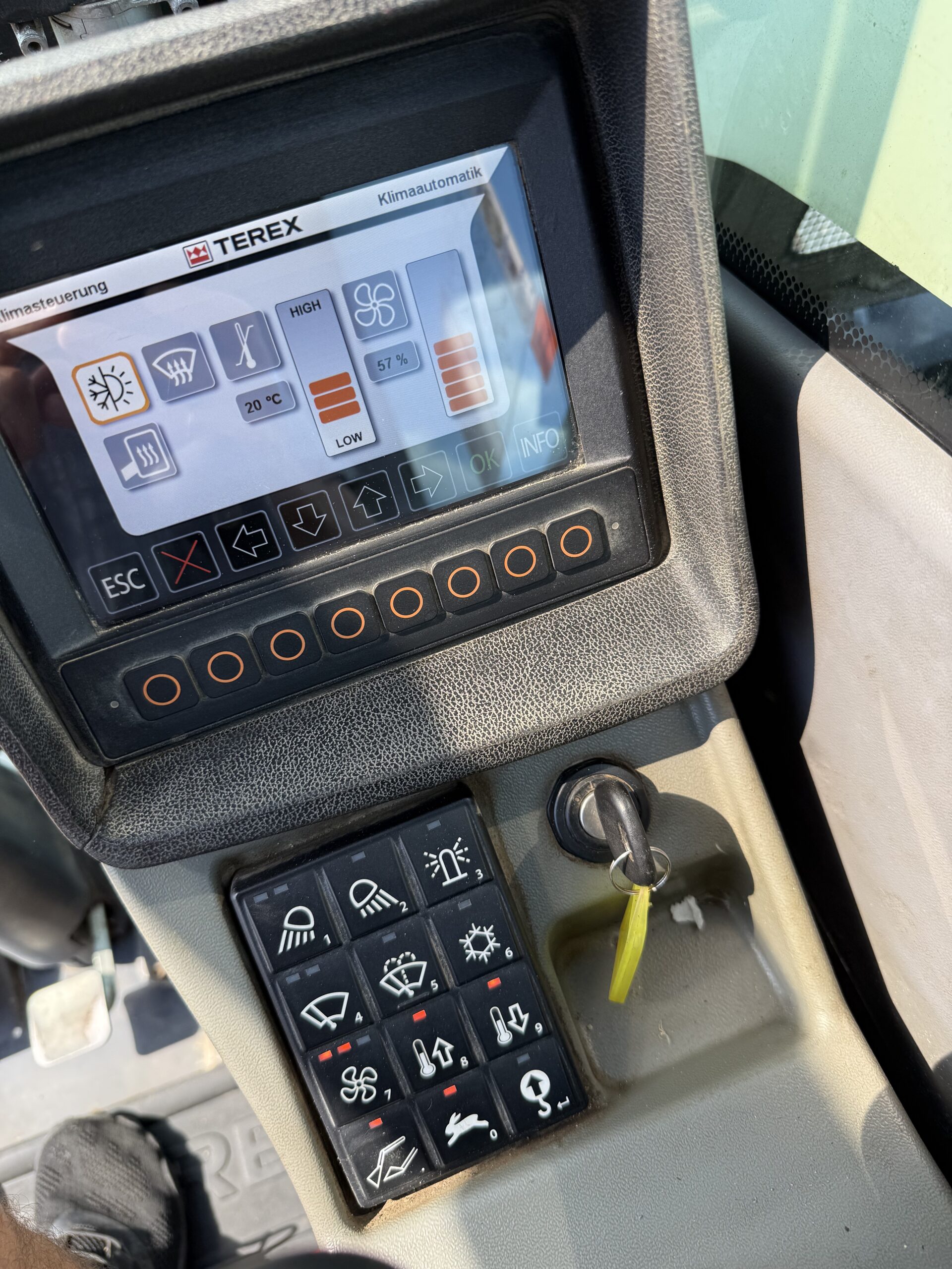 terex_schaeff_tw110_gebrauchter_mobilbagger_5676