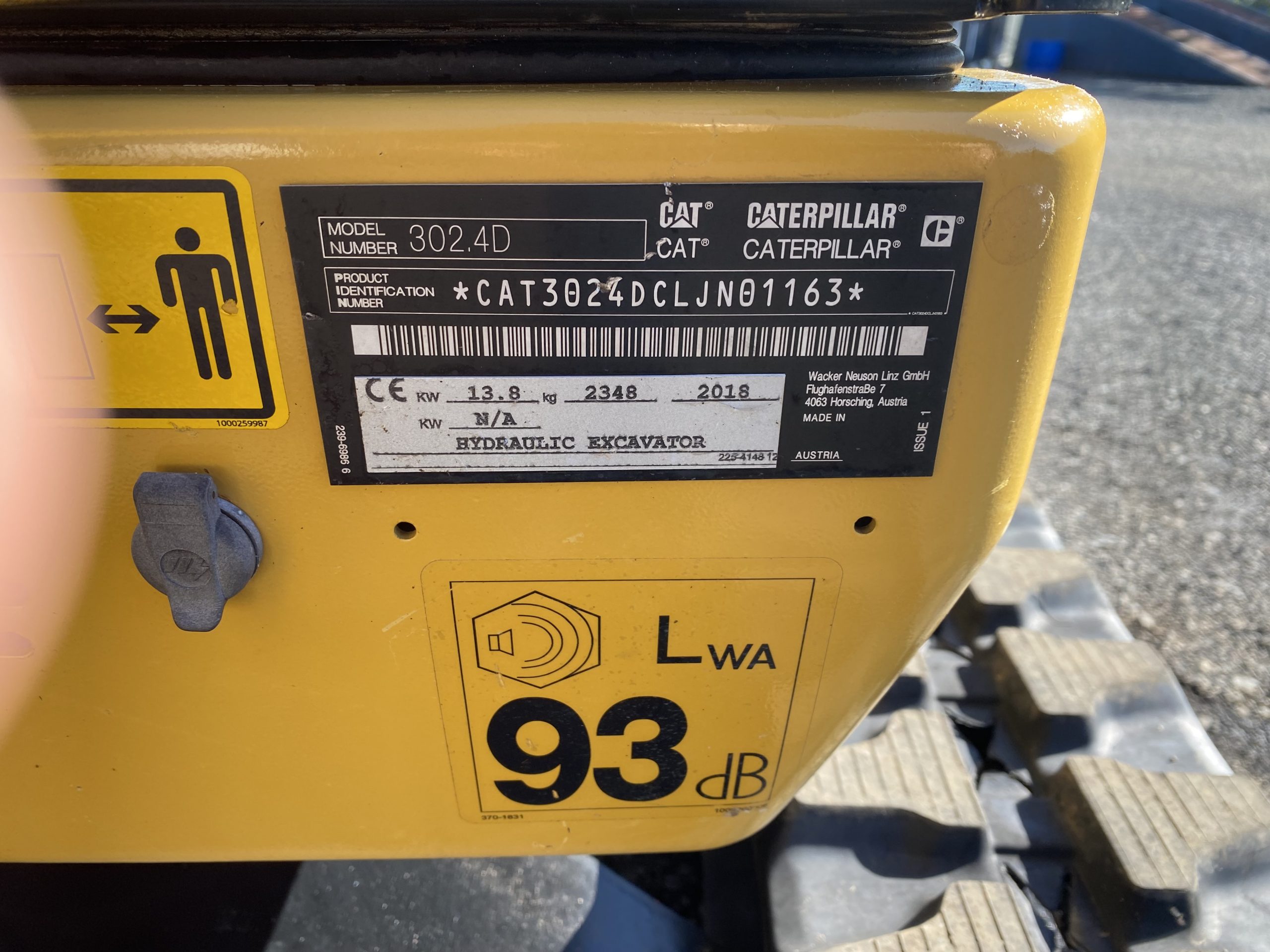 11_CAT_302.4D_Minibagger_gebraucht